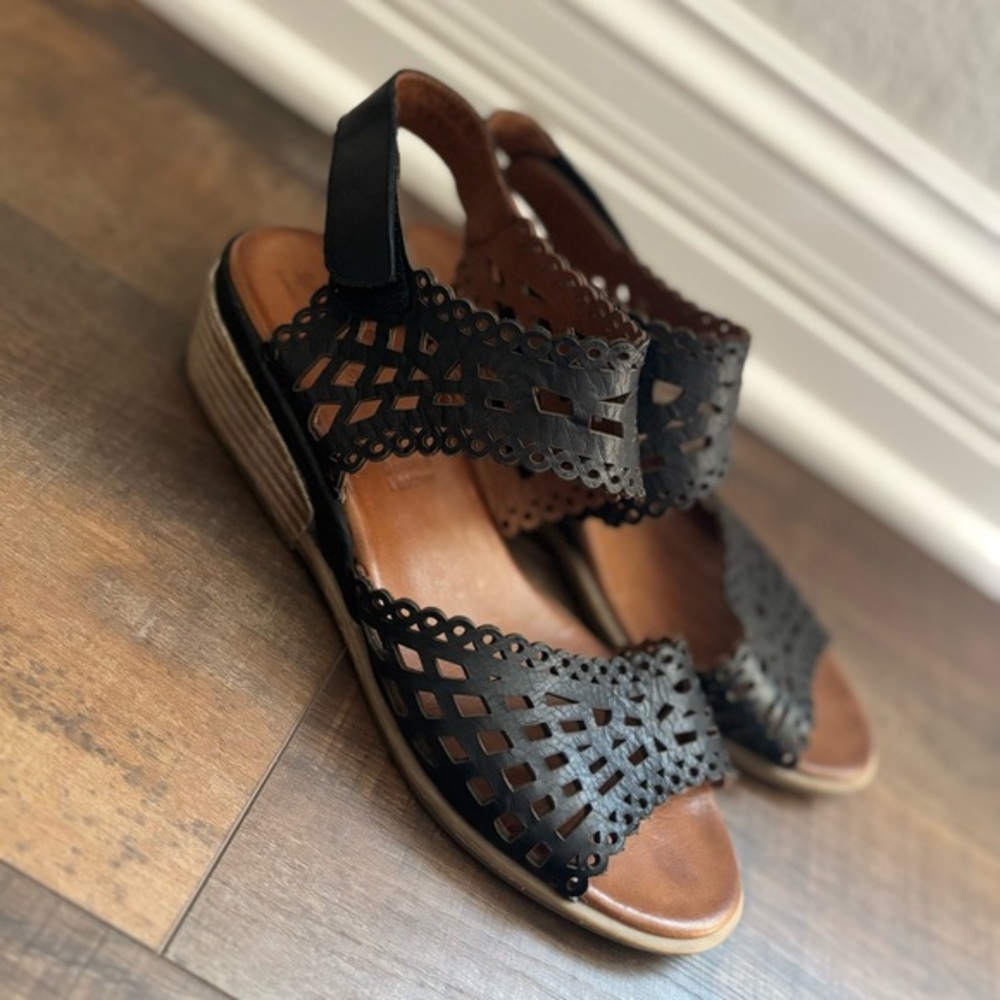 Spring Step‎ Petra Black Leather Stacked Heel Sandals Women Size EU 38 US 7.5-8